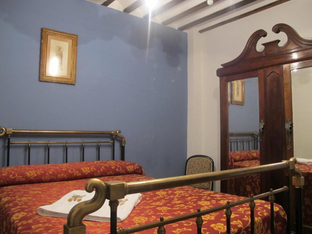 Casa Rural Cuatro De Oros Santa Cruz de la Zarza Номер фото